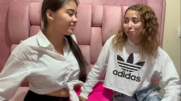 stepsisters kissing naked