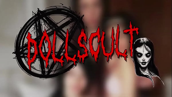Melody get her feet licked and worshipped by her stepbrother Shane – DOLLSCULT