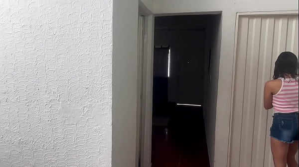 RICO POLVO CON LA INDIA DE MI VECINA EN EL PATIO DE SU CASA MIENTRAS SU MARIDO NO ESTA SEXO DURO Y DESCOMPLICADO – PORNO CASERO EN ESPANOL